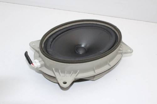 Lexus zwa10 200h - lexus,