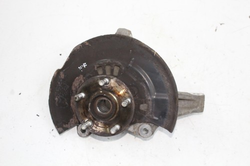 Lexus 200h front right - 200h,