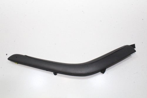Lexus 200h right center - 200h,