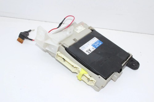 Lexus zwa10 200h - ct,