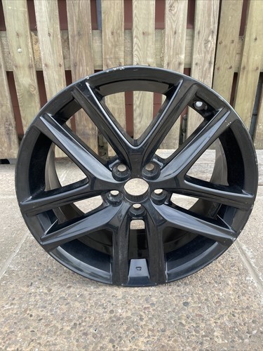 Lexus ct200h black alloy - lexus, 17"