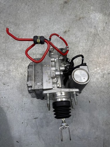 Lexus 200h 2015 brake - lexus,
