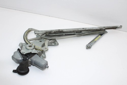 Lexus zwa10 200h - 200h,