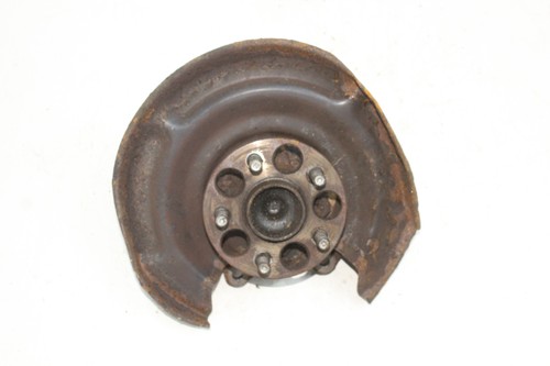 Lexus 200h rear - lexus, wheel
